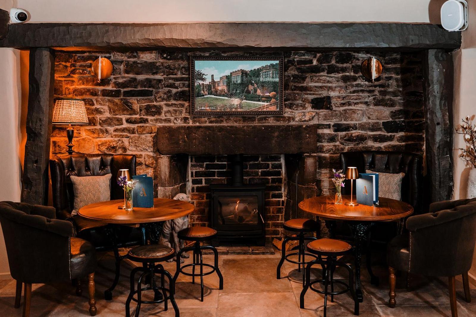 ホテル The Ashford Arms ベイクウェル エクステリア 写真